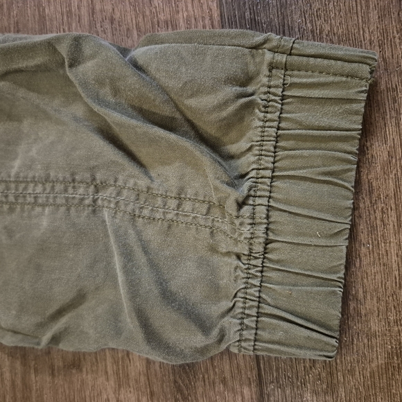 ARIZONA Jean Co Green Cargo Pants Relaxed Fit Lightweight - Picture 4 of 4